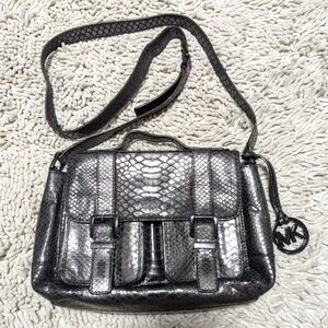 Michael Kors silver monochrome print Crossbody bag